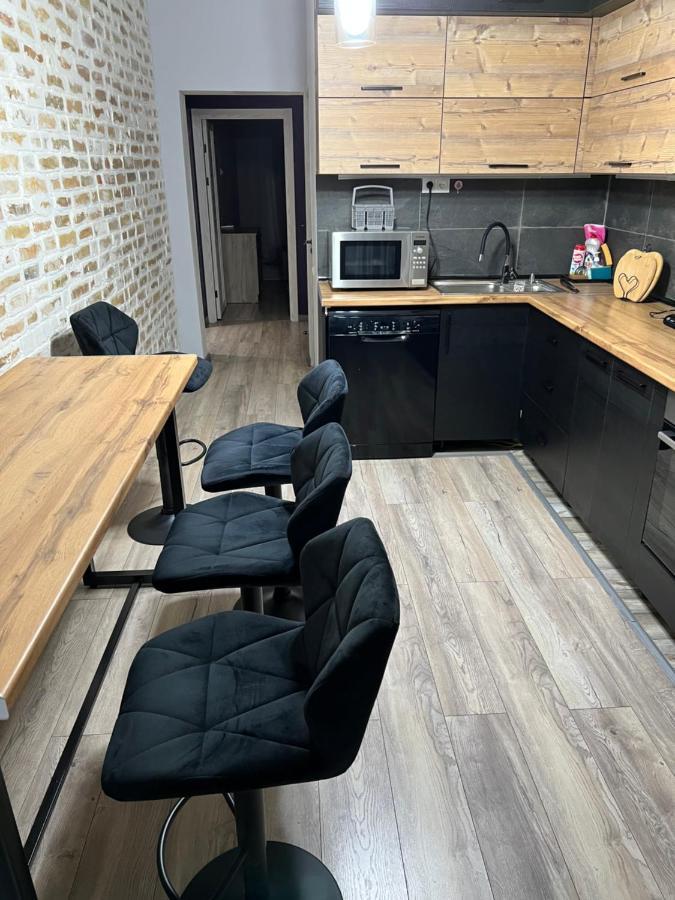 Apartment Tashkent 3 Bedrooms エクステリア 写真