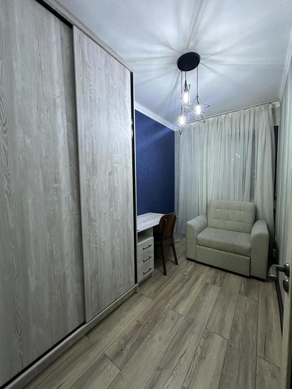 Apartment Tashkent 3 Bedrooms エクステリア 写真